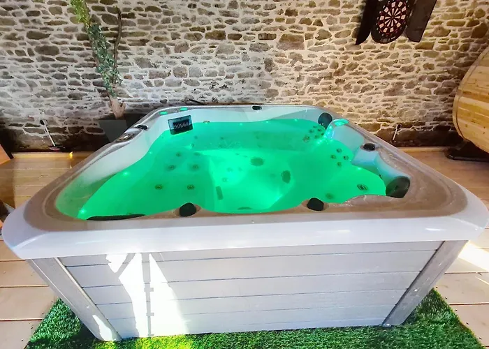 Duplex Calme - - Sauna - Parking - Wifi Comps-la-Grand-Ville